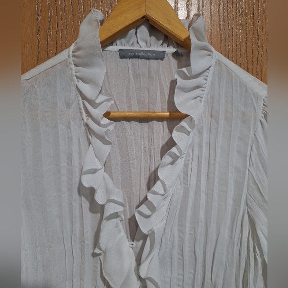 NY Collection White Ruffle Blouse Size M - Picture 7 of 7